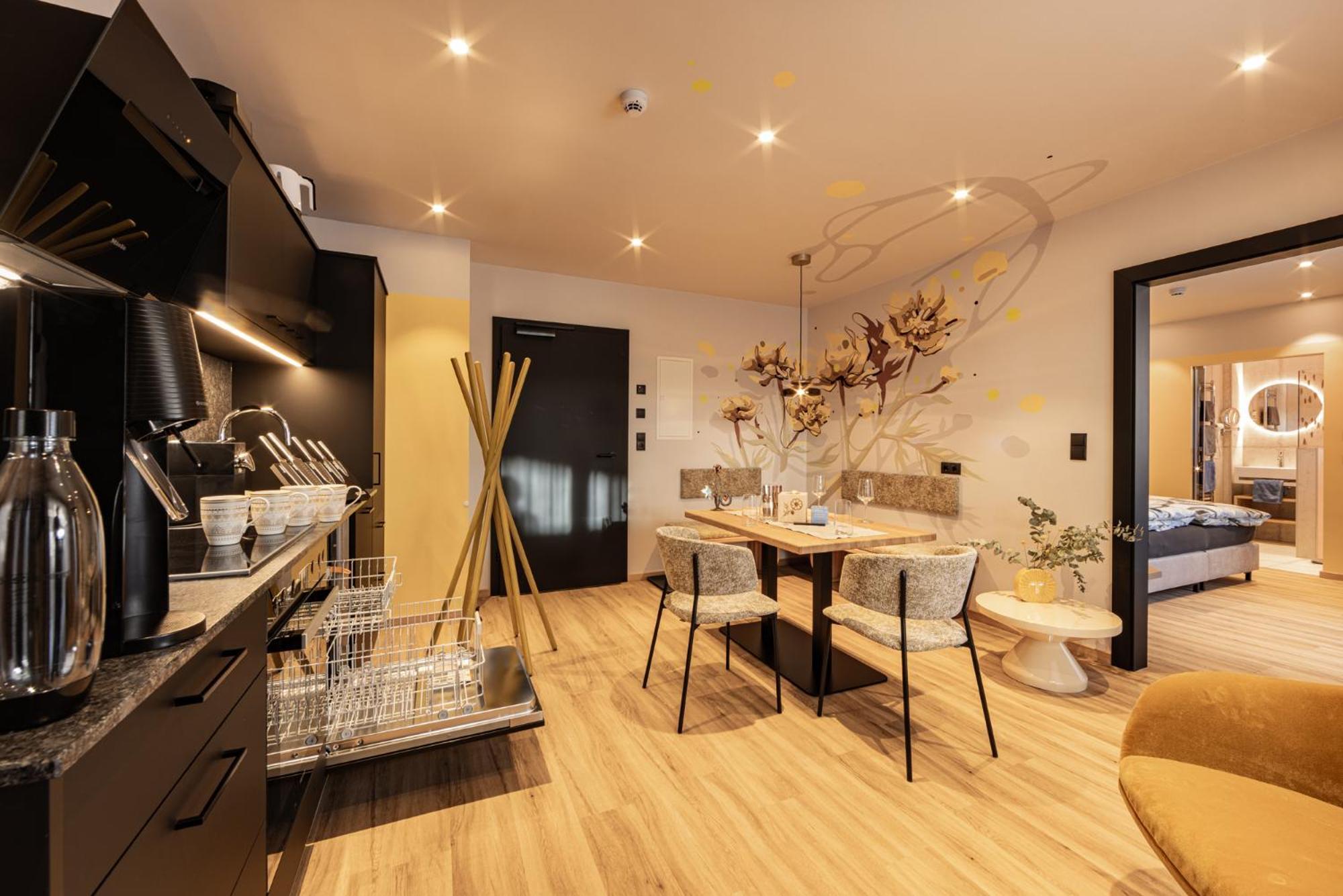 Appartement Lorenzi Solden Bagian luar foto